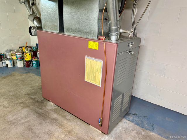 57487 Lakeshore Drive, Calumet, MI 49913