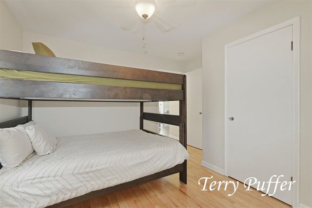 1559 Glenwood Avenue, Muskegon, MI 49445