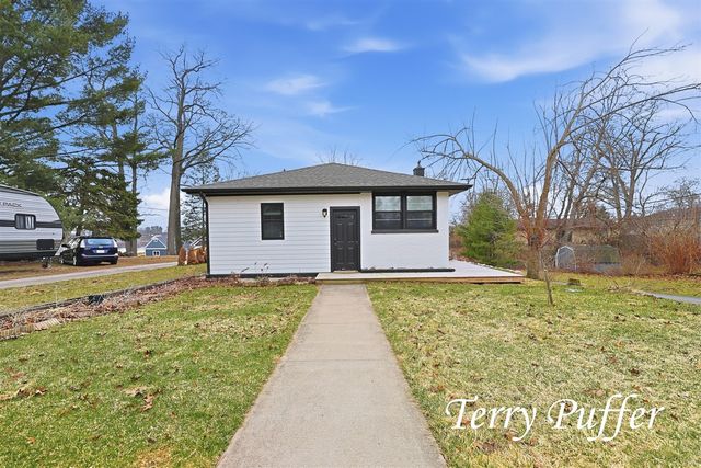 1559 Glenwood Avenue, Muskegon, MI 49445