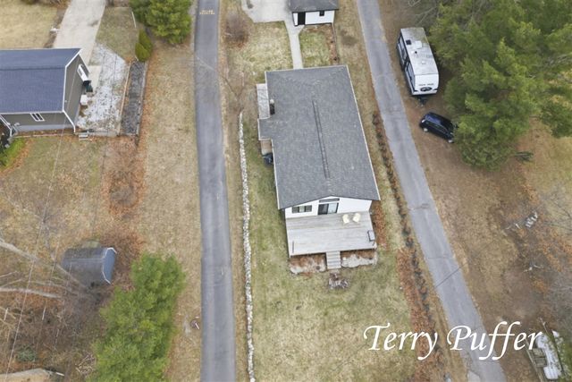 1559 Glenwood Avenue, Muskegon, MI 49445