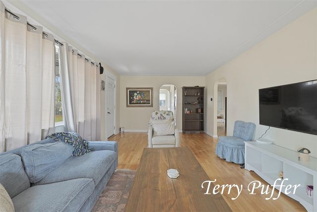 1559 Glenwood Avenue, Muskegon, MI 49445