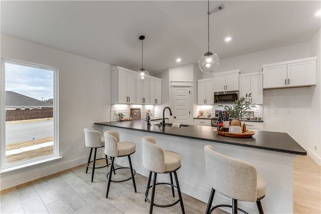 2809 Buckside Street, Springdale, AR 72762