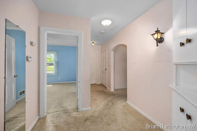 1635 Burton Street Se, City Of Grand Rapids, MI 49506
