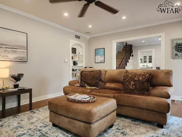 1645 ARDATH AVENUE, Wichita Falls, TX 76301