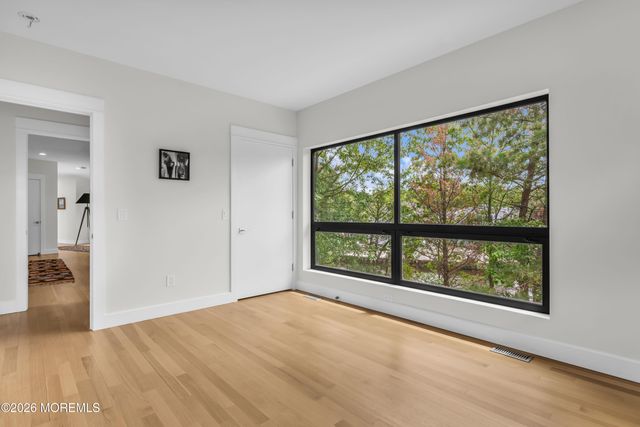 49 N Cherokee Lane, Brick, NJ 08724