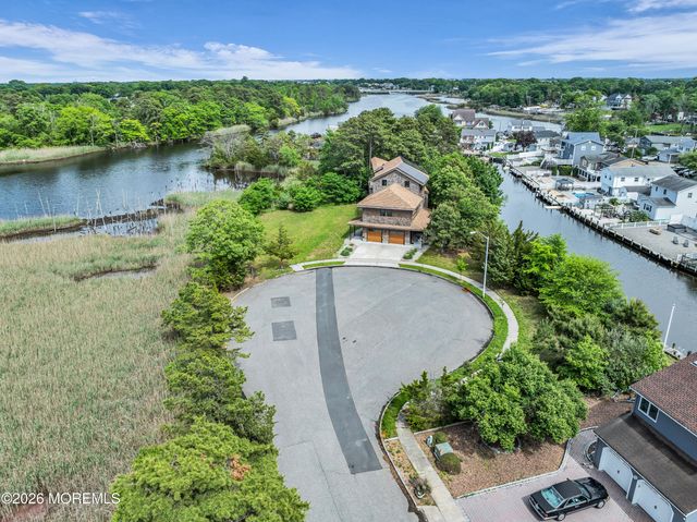 49 N Cherokee Lane, Brick, NJ 08724