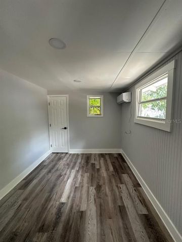 1021 E CAYUGA STREET, Tampa, FL 33603