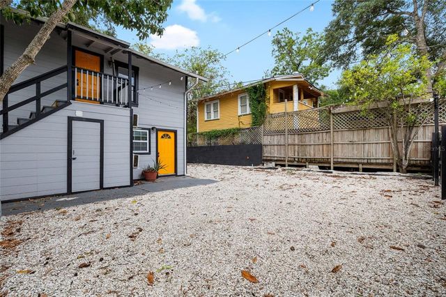1021 E CAYUGA STREET, Tampa, FL 33603