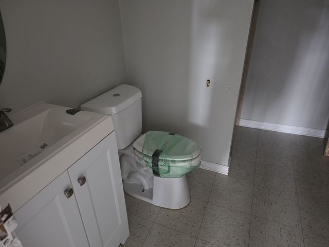 402 W 4th Street 1, Kaufman, TX 75142