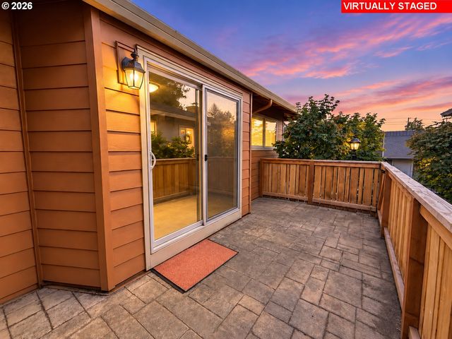 2531 Sw SPRING GARDEN St 14, Portland, OR 97219