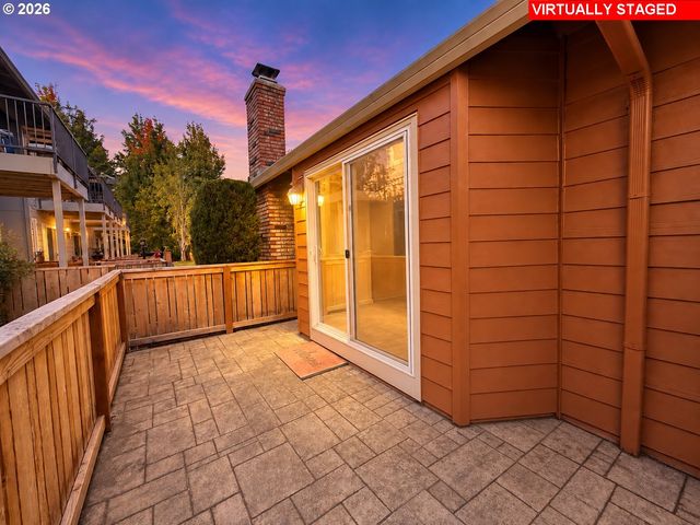 2531 Sw SPRING GARDEN St 14, Portland, OR 97219