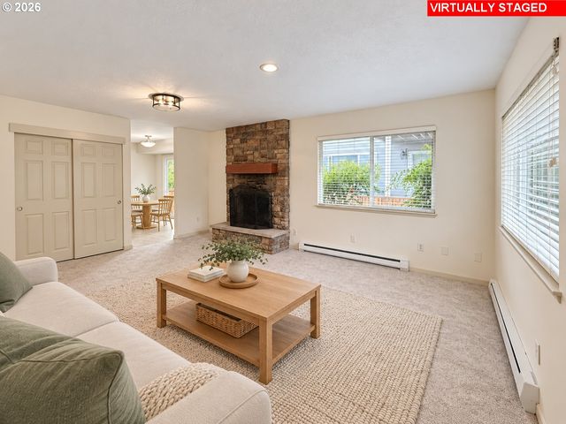 2531 Sw SPRING GARDEN St 14, Portland, OR 97219