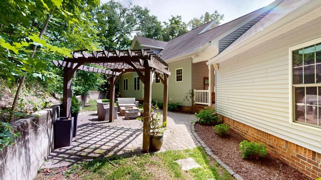 516 Wagon Ct, Nashville, TN 37221