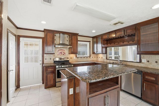 4127 Barnwell Drive, Houston, TX 77082