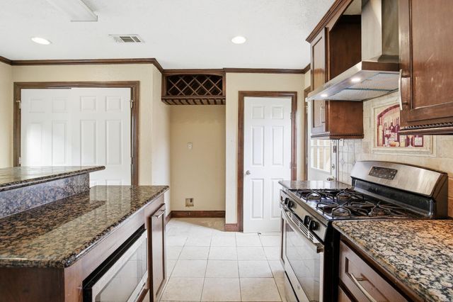 4127 Barnwell Drive, Houston, TX 77082