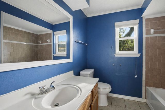 4127 Barnwell Drive, Houston, TX 77082