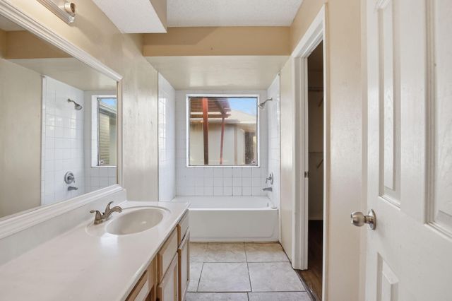 4127 Barnwell Drive, Houston, TX 77082