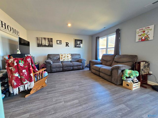 881 County Road 1707, Cullman, AL 35068