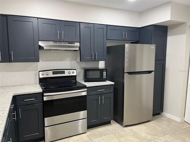 4372 MIDDLEBROOK ROAD 4372, Orlando, FL 32811