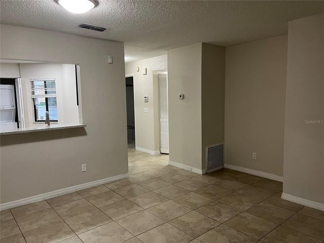 4372 MIDDLEBROOK ROAD 4372, Orlando, FL 32811