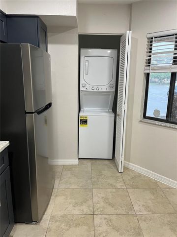 4372 MIDDLEBROOK ROAD 4372, Orlando, FL 32811
