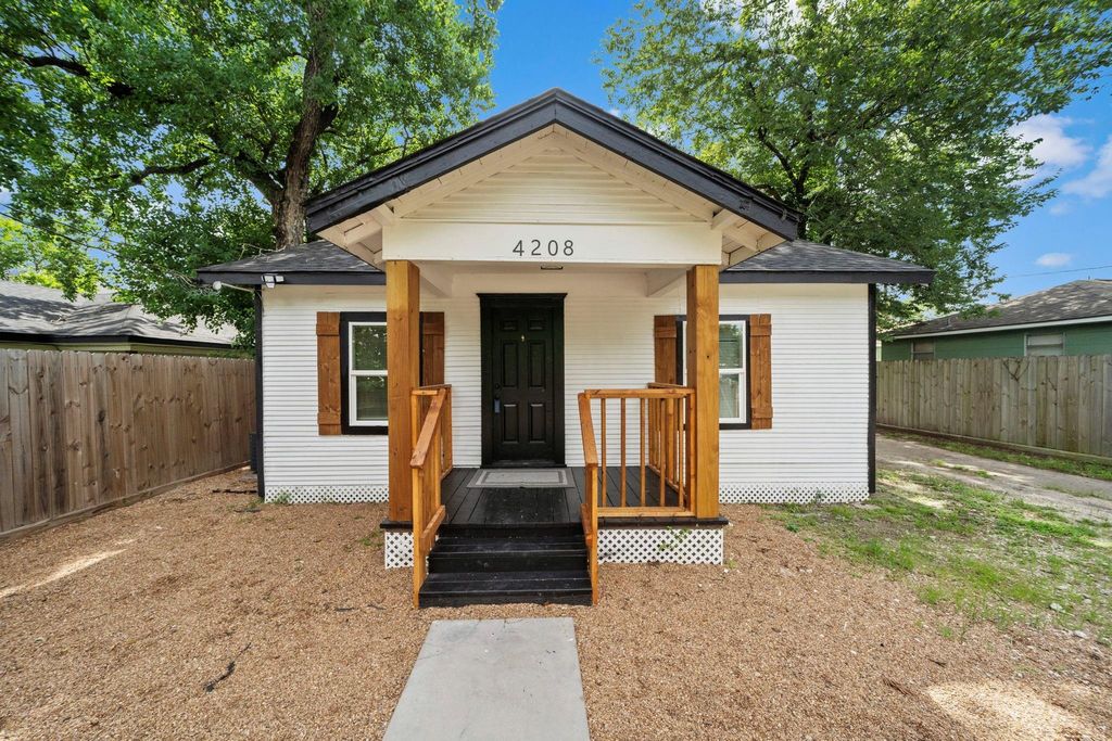 4208 Delhi Street, Houston, TX 77022