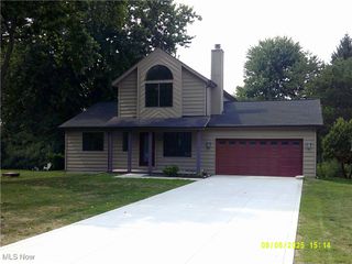 9211 Sugarbush Drive, Mentor, OH 44060
