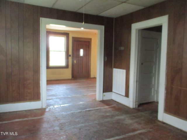 607 Pennsylvania Avenue, Bristol, TN 37620