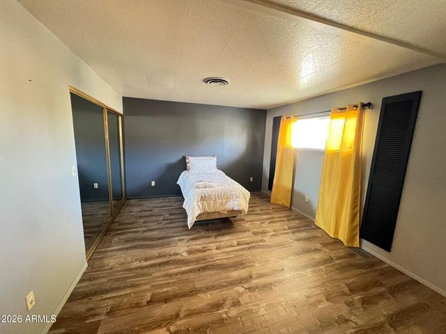 2374 N Nicklaus Drive, Mesa, AZ 85215