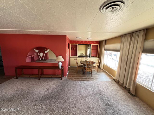 2374 N Nicklaus Drive, Mesa, AZ 85215