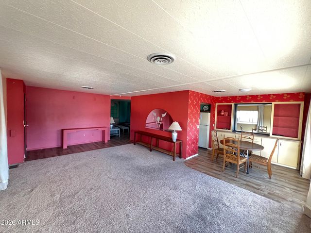 2374 N Nicklaus Drive, Mesa, AZ 85215