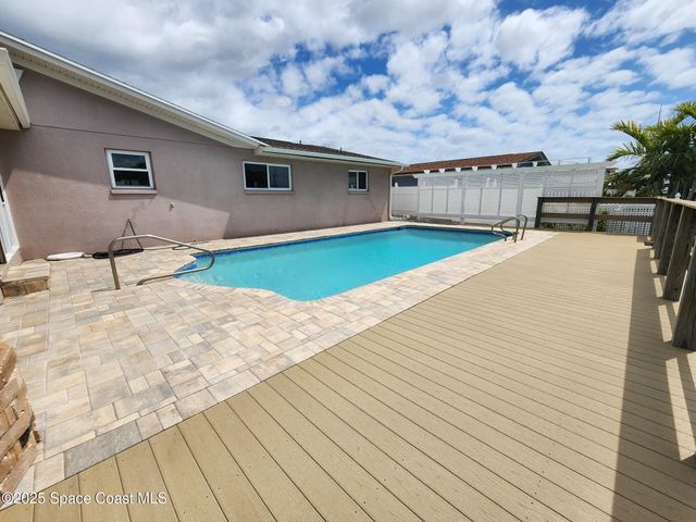 1665 S Shelter Trail, Merritt Island, FL 32952