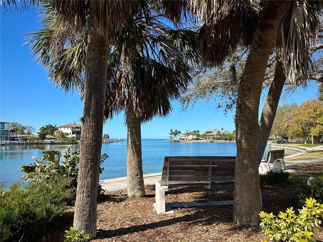 626 46TH STREET, Sarasota, FL 34234