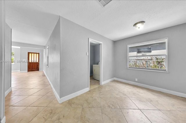 837 30th St, West Palm Beach, FL 33407