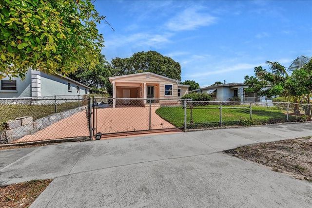 837 30th St, West Palm Beach, FL 33407