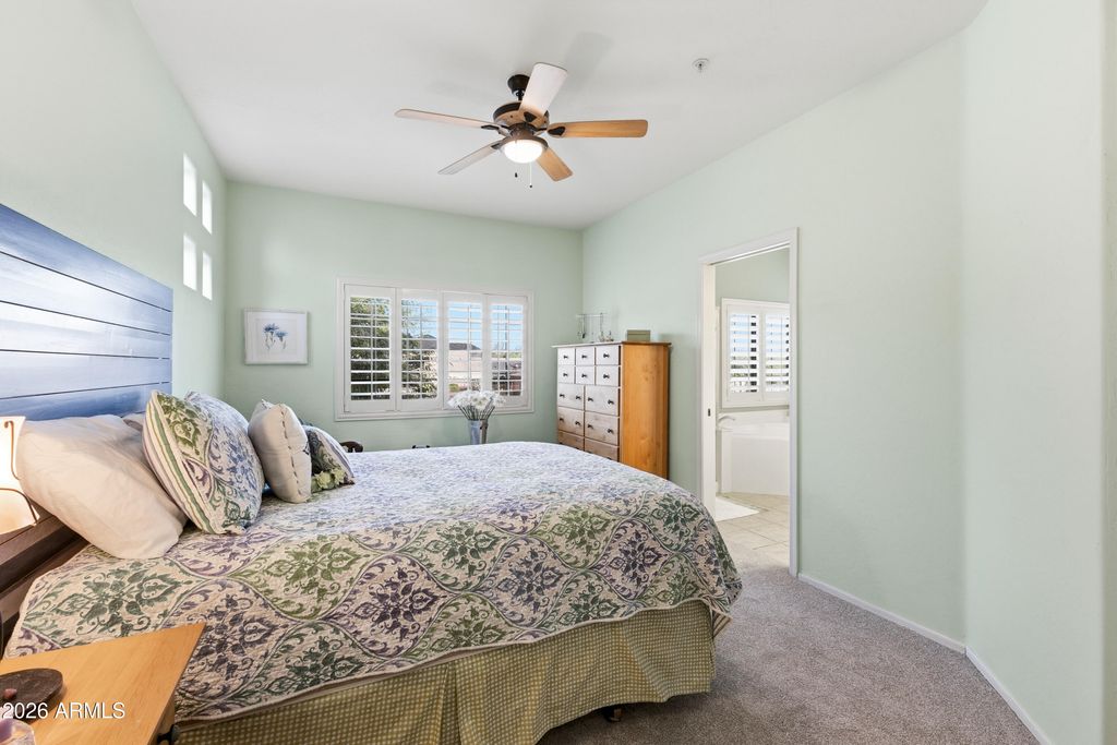 Image 14 of property listing at 13882 N 96TH Street, Scottsdale, AZ 85260