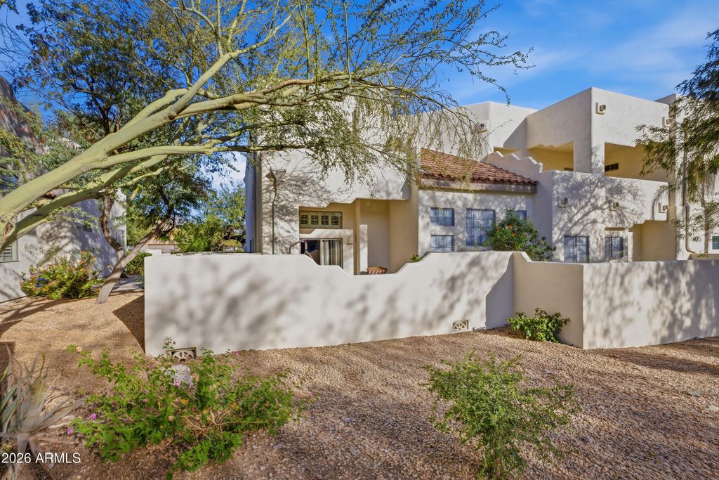 Image 23 of property listing at 13882 N 96TH Street, Scottsdale, AZ 85260