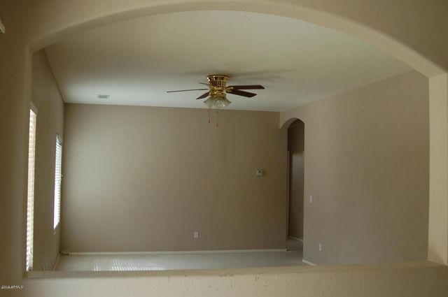 1041 W Longhorn Drive, Chandler, AZ 85286