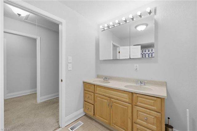4139 1st ST, Chesapeake, VA 23324