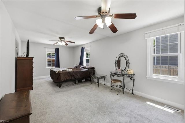 4139 1st ST, Chesapeake, VA 23324