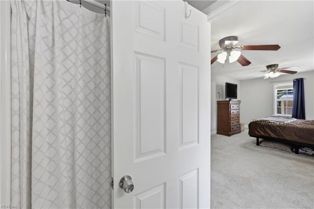 4139 1st ST, Chesapeake, VA 23324