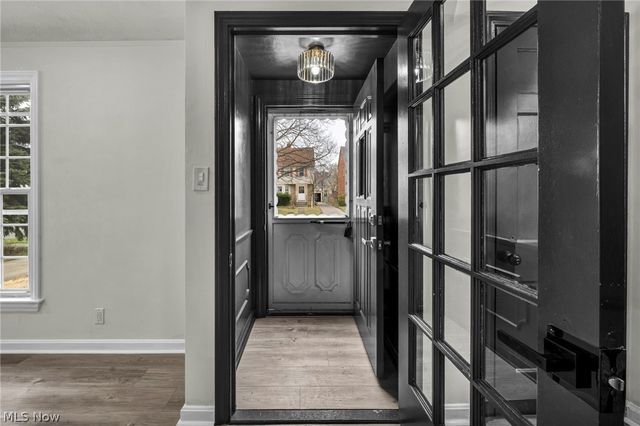 862 Keystone Drive, Cleveland Heights, OH 44121