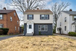 862 Keystone Drive, Cleveland Heights, OH 44121