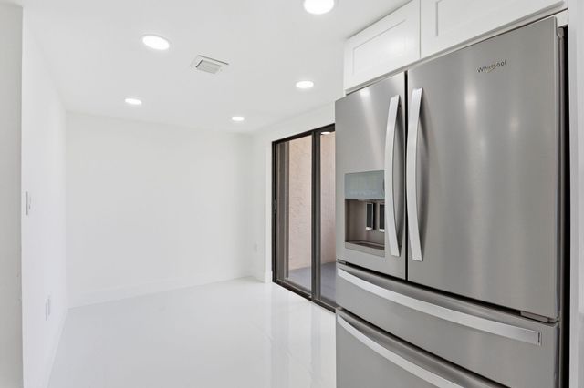 1222 Hillsboro Mile 15, Hillsboro Beach, FL 33062