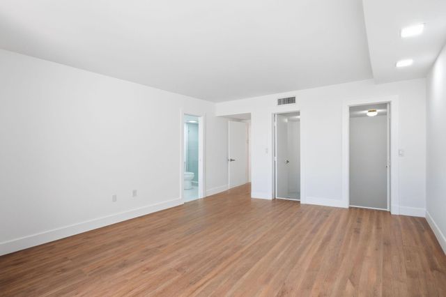 1222 Hillsboro Mile 15, Hillsboro Beach, FL 33062