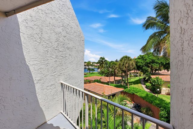 1222 Hillsboro Mile 15, Hillsboro Beach, FL 33062
