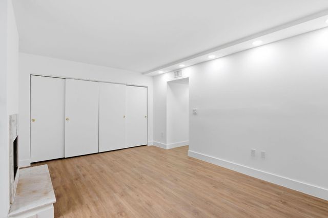 1222 Hillsboro Mile 15, Hillsboro Beach, FL 33062