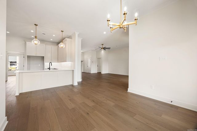 2324 Lakewood Circle, Cabot, AR 72023