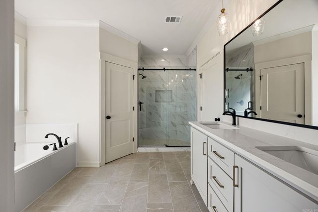 2324 Lakewood Circle, Cabot, AR 72023