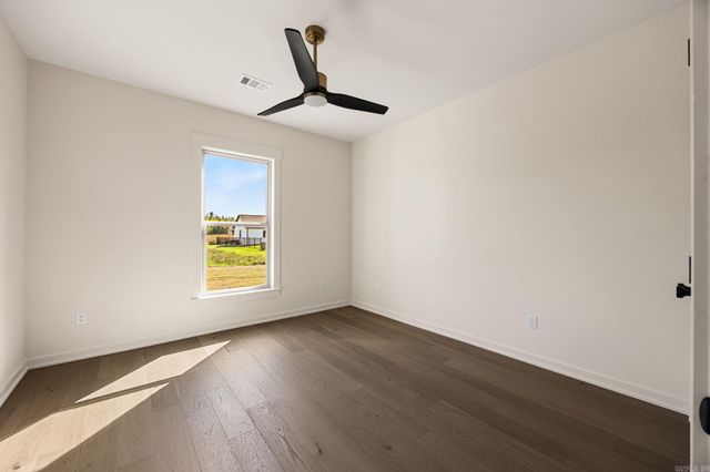 2324 Lakewood Circle, Cabot, AR 72023
